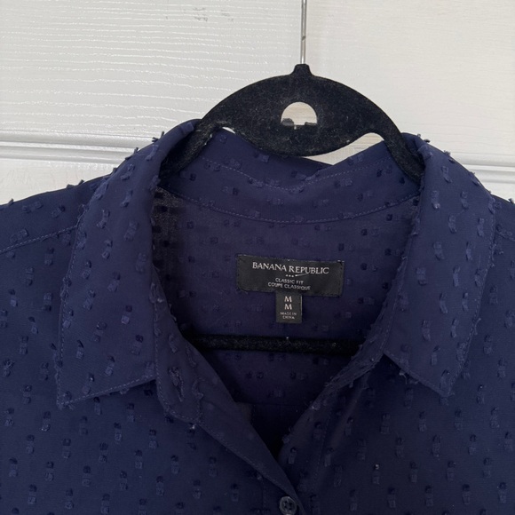 Navy Sheer Textured button up | Banana Republic US M - Picture 2 of 4